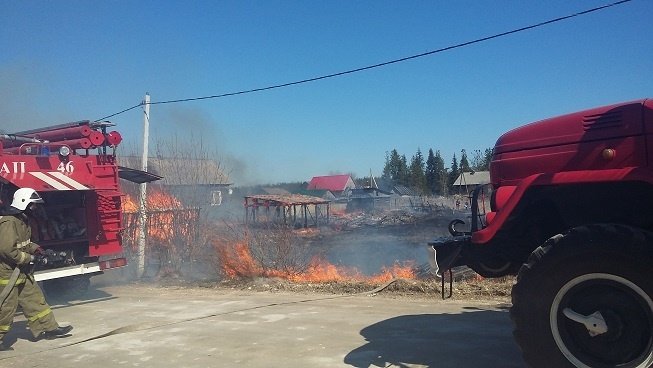 Пожарно-спасательные подразделения выезжали на пожар в г. Каргополь Архангельской области.